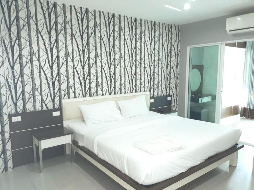 Hotel The Y House Chiang Mai Zewnętrze zdjęcie