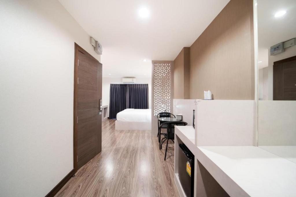 Hotel The Y House Chiang Mai Zewnętrze zdjęcie