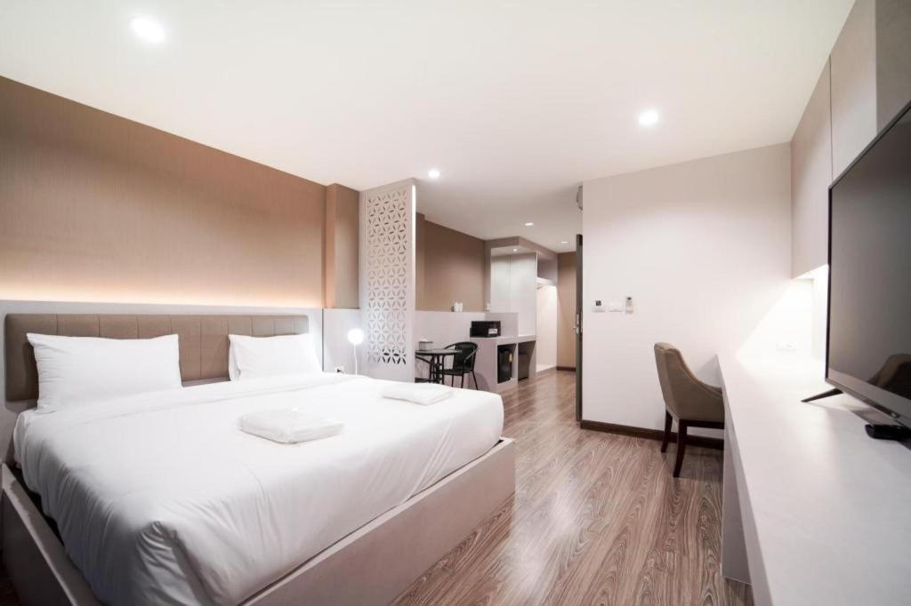 Hotel The Y House Chiang Mai Zewnętrze zdjęcie